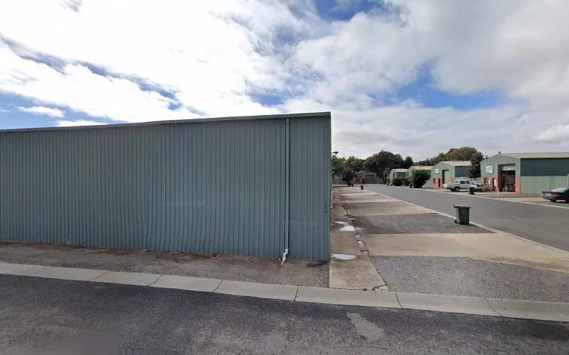 LJ Caravan & Trailer Services - Trailer Repair in Eaglehawk