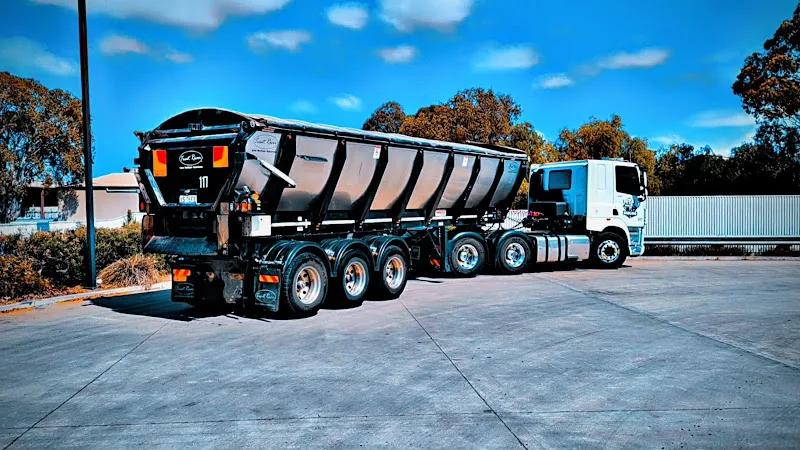 Freighter Group Direk - Trailer Repair in Direk