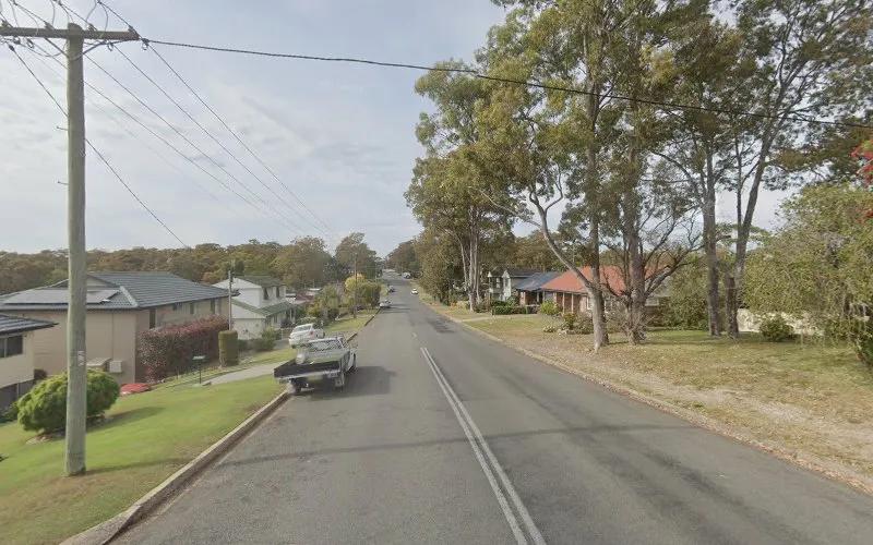 Hodgsons Caravans Mobile Repairs - Trailer Repair in Kilaben Bay