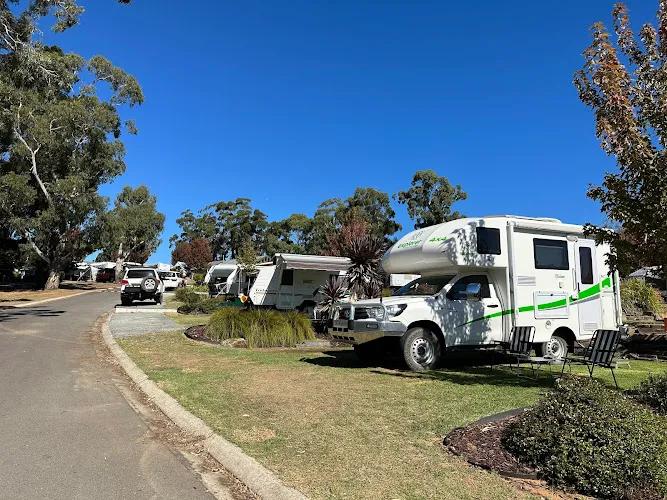Apple City Caravan Repairs - Trailer Repair in Orange